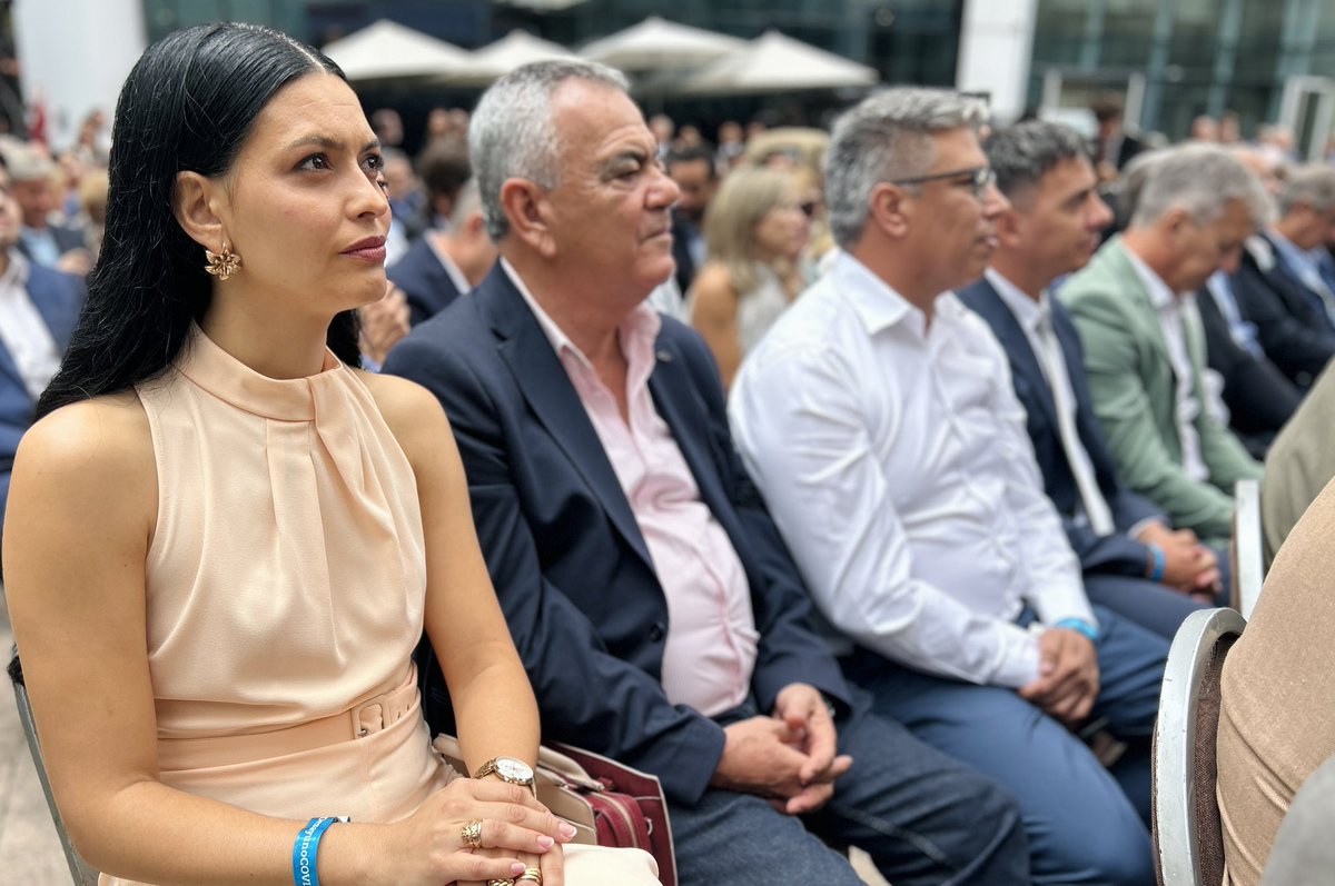 Flor Destéfanis tweet media