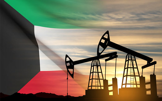 KobeissiLetter's tweet photo. BREAKING: Kuwait officially confirms it has cut oil production today.

Prior to the war, Kuwait was producing nearly 2.8 MILLION barrels of oil per day. https://t.co/OWZQI0gyBC