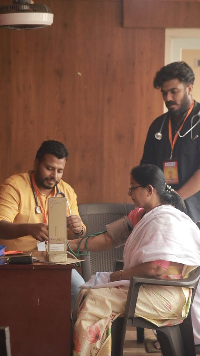 ABVPVoice's tweet photo. Setting a benchmark in student-led social service, ABVP Thiruvananthapuram and its allied wings—Students for Seva, Jignasa, Medivision, and Students for Development - successfully concluded a massive service mission at Attukal Pongala. By managing 16 medical camps and 5 drinking water units, and leading extensive post-festival cleaning drives, our volunteers translated the spirit of dedication into tangible action. This initiative wasn't just about assistance; it was about honoring our culture through selfless responsibility.

#ABVP