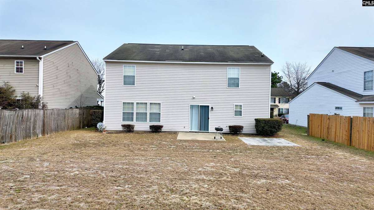 Sadarriel's tweet photo. 1175 Coralbean Way, Columbia, SC 29229 just hit the market!
Take a look at this awesome space: https://t.co/yzgxfFX2Hk https://t.co/Pbt9zJG4kM