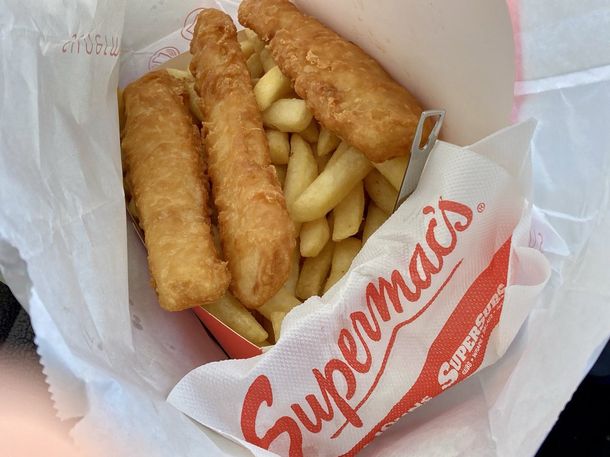 Deirdre ní Dhubhghaill tweet media