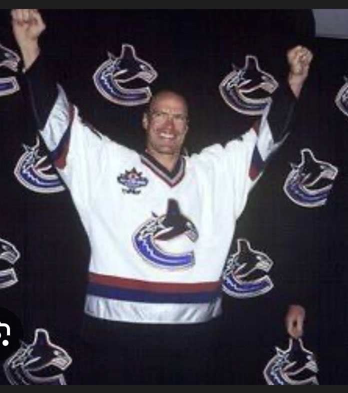 StinksGood tweet media