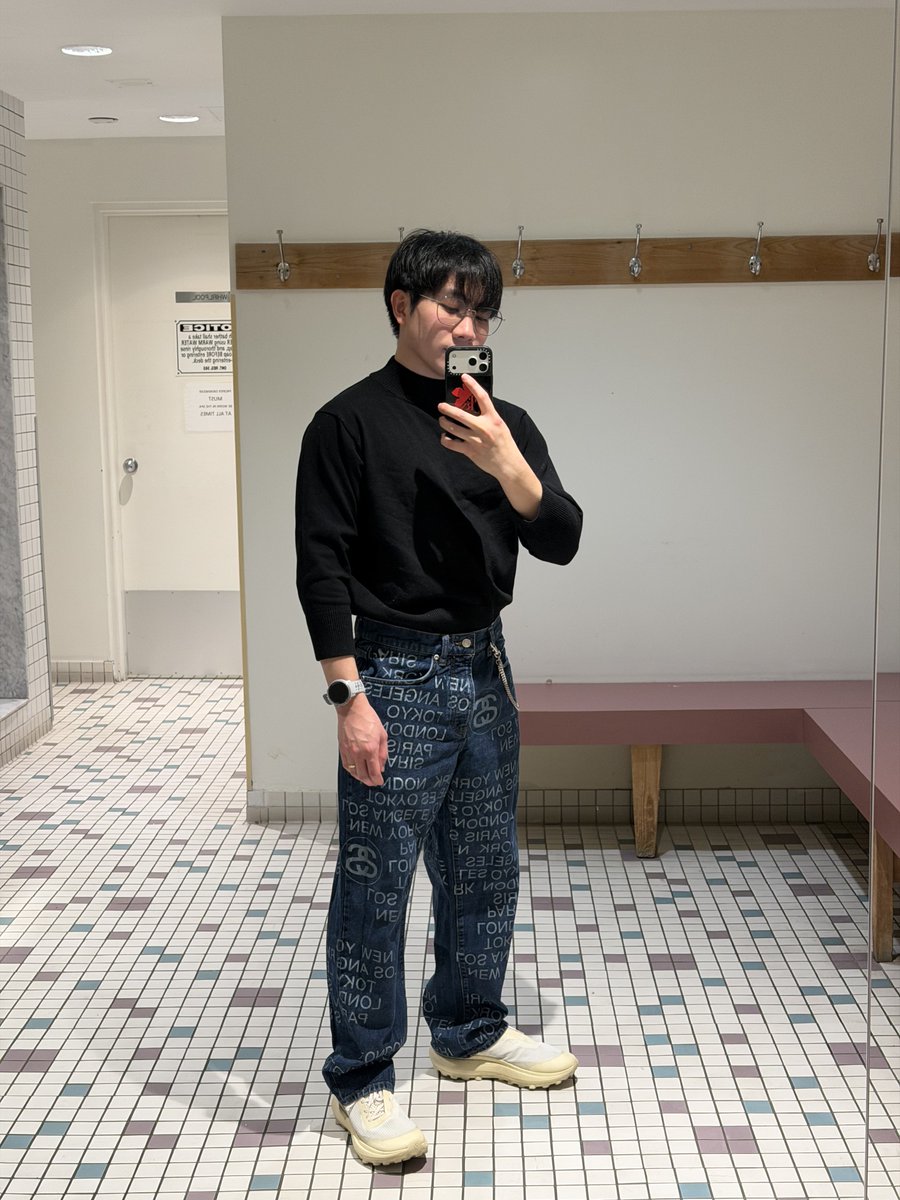 JJJJOHAN tweet media