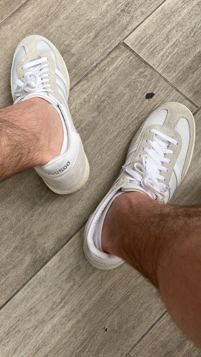 Live Forever tweet media