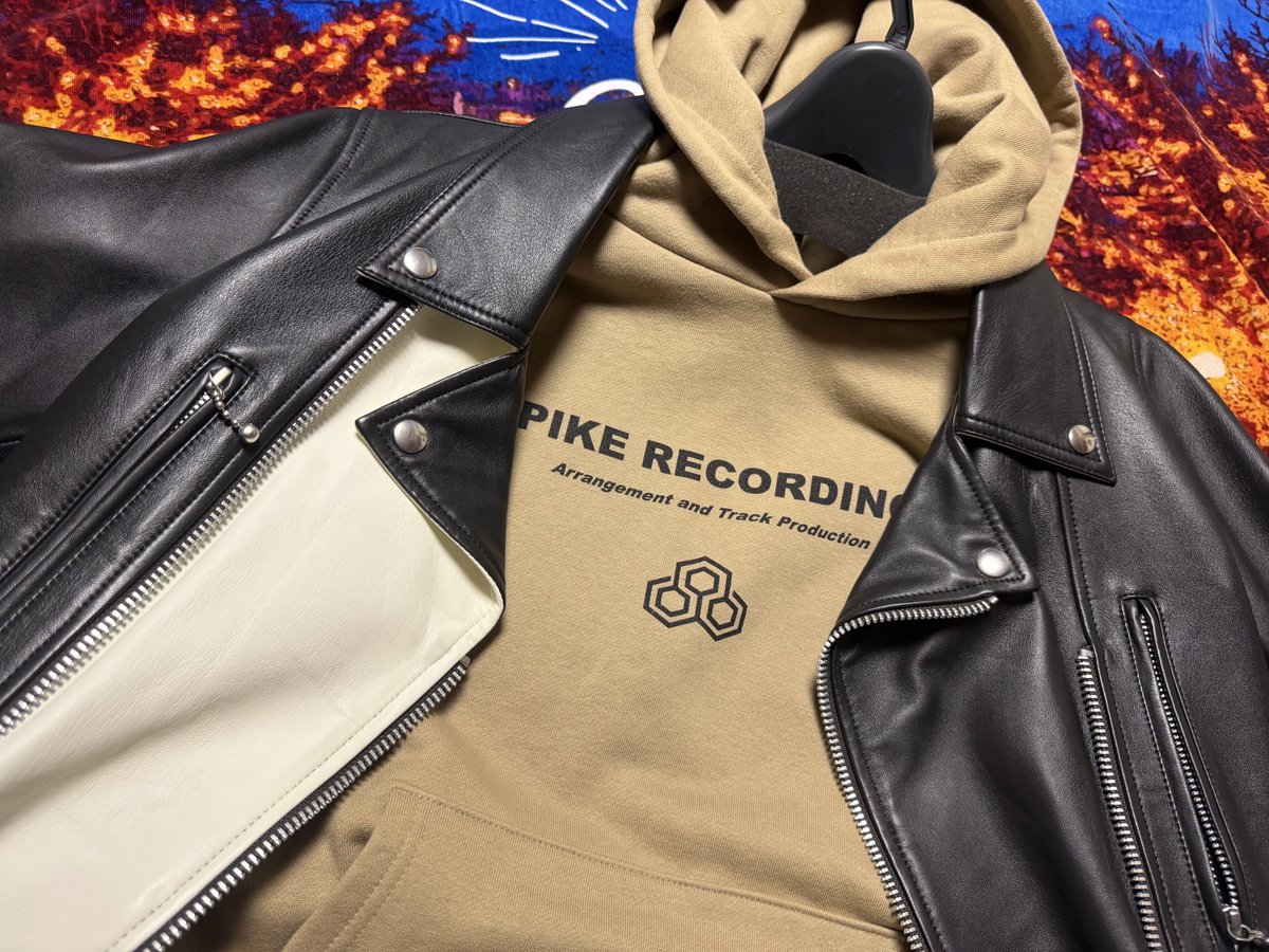 SPIKE RECORDINGS by HISASHI オーバールック・パーカー SPIKE RECORDINGS by HISASHI オーバールック・パーカー 【公式通販】