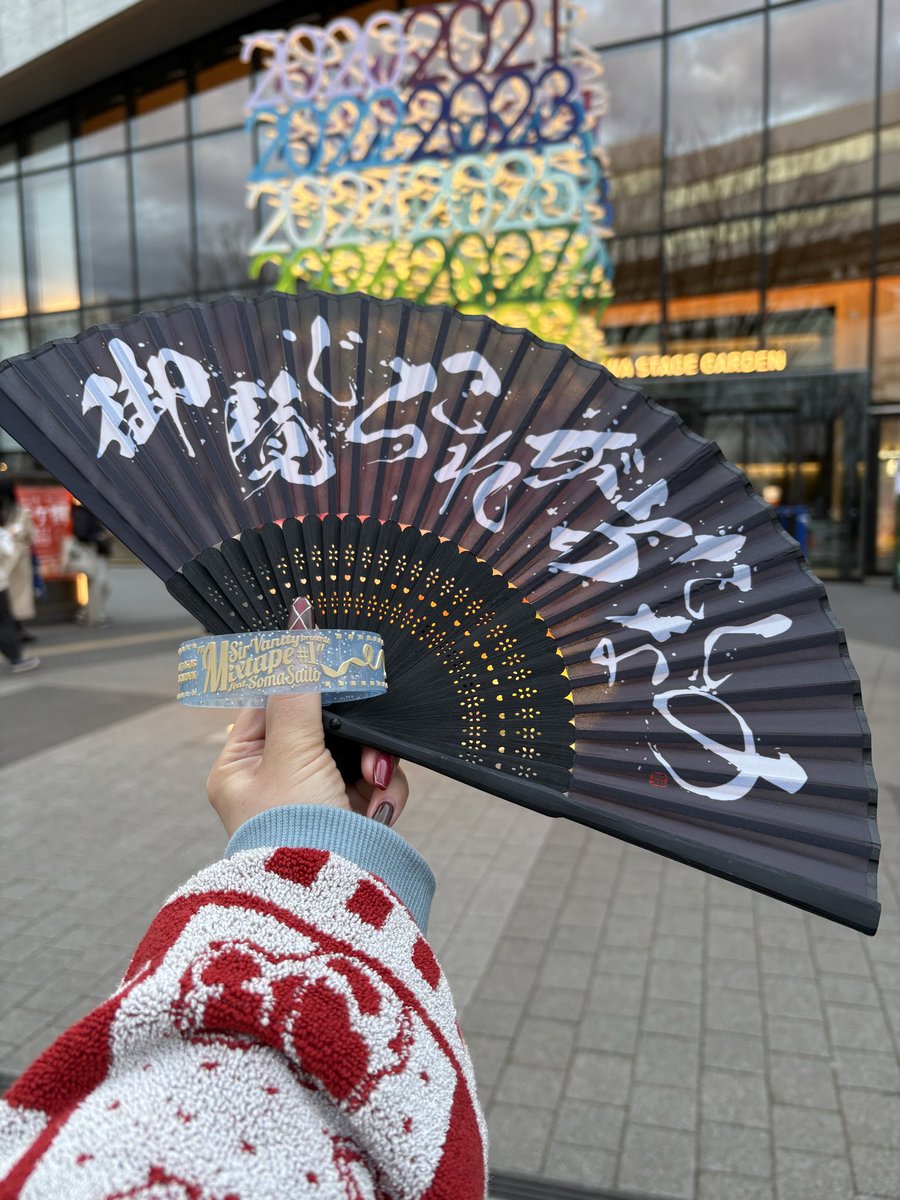 _ponetiny's tweet photo. Mixtape#1 🎞️🍿
多くは語れないけど,とにかく最高でした…！

そして今日は3/8サバの日&amp;梅原さんのお誕生日🎊🎂🐟🌸
昨年に続き,今年もこの記念すべき日にライブで会えるなんて；；❤️‍🔥

Day2も2026年の活動も素敵なものとなりますよう🍀
#サバそうま_Day1 #サバそうま
#SirVanity #梅原裕一郎誕生祭2026 https://t.co/GUFRAfdO6g