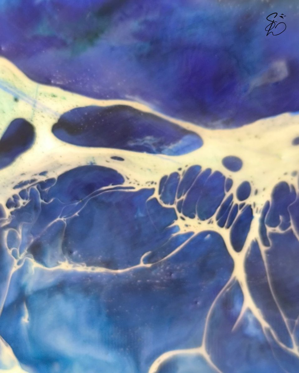 dorastorkart's tweet image. Preparing something new.
Pigments moving through molten wax.
Layers forming slowly.
Work in progress.
#encaustic #abstractart #wip #contemporaryart #sellacburn #dorastorkart