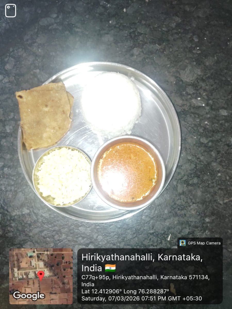 DbrarsH's tweet photo. Dinner https://t.co/Hm3JmM9Q1k
