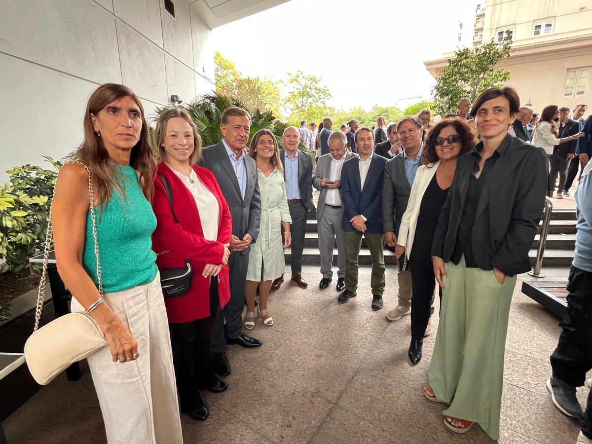 Rodolfo Suarez tweet media