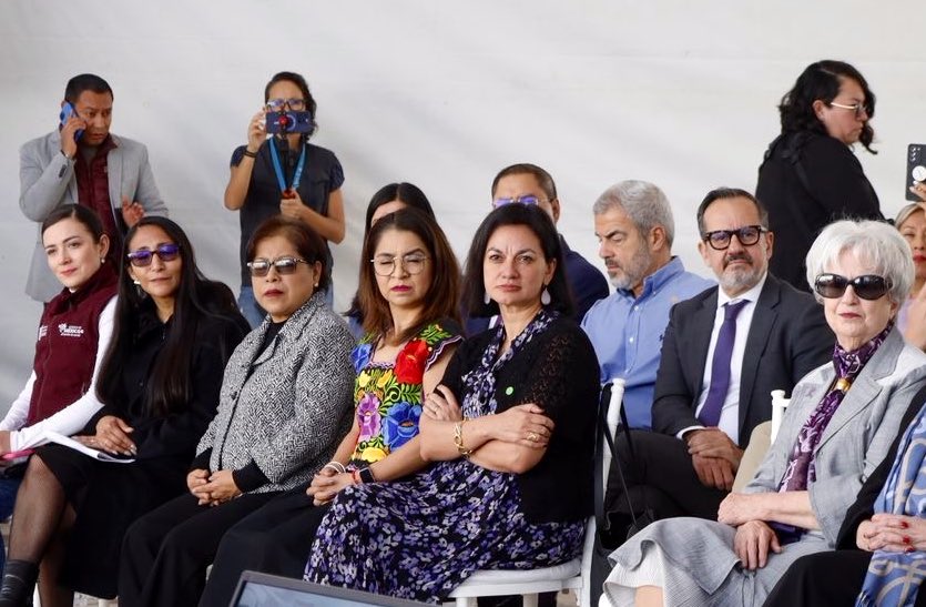 Jennifer Feller tweet media