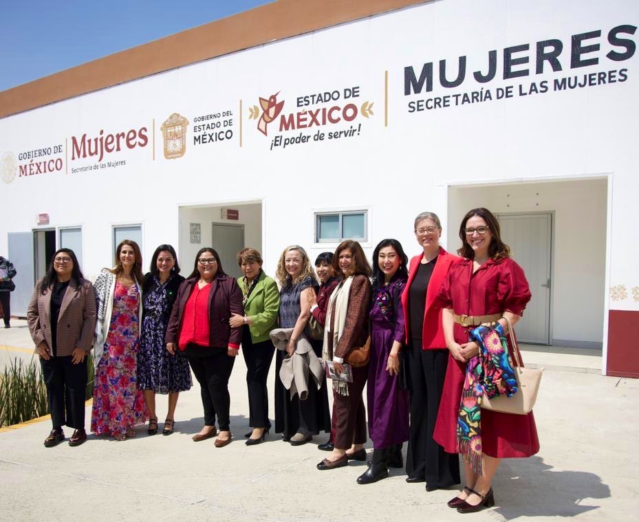 Jennifer Feller tweet media