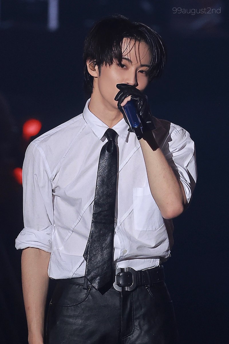 뇽 tweet media