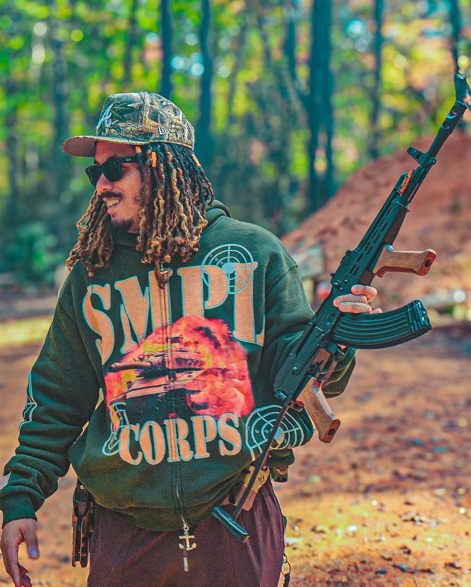 Sample Industries tweet media