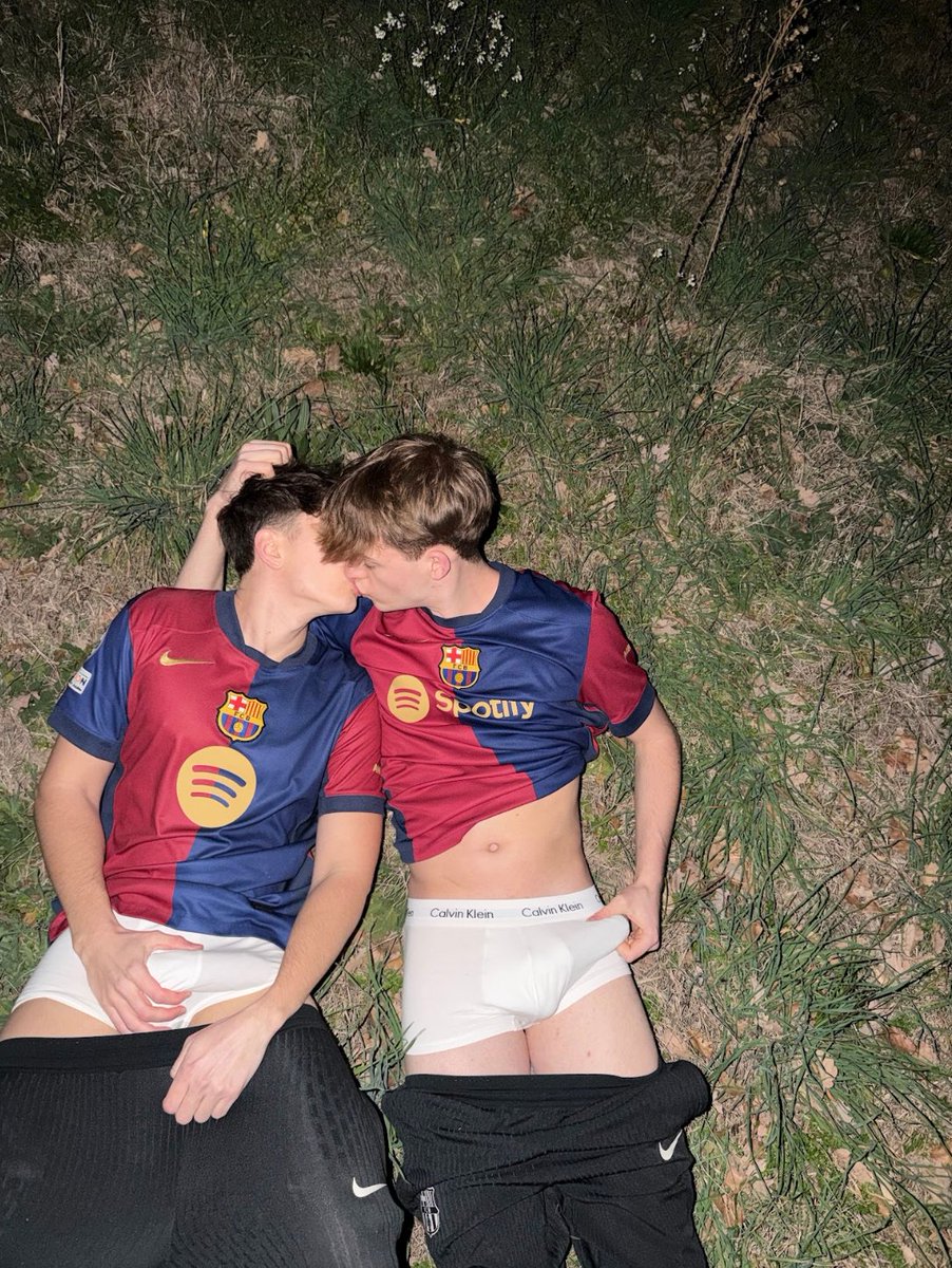 Axelydanii tweet media