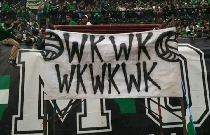 hetfield_jock's tweet photo. @persebayaupdate https://t.co/27i7u6n51L