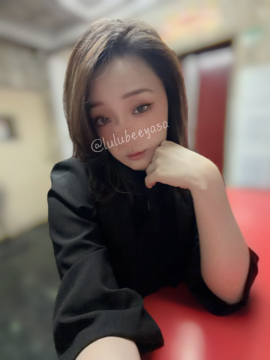 璐璐比耶薩 tweet media
