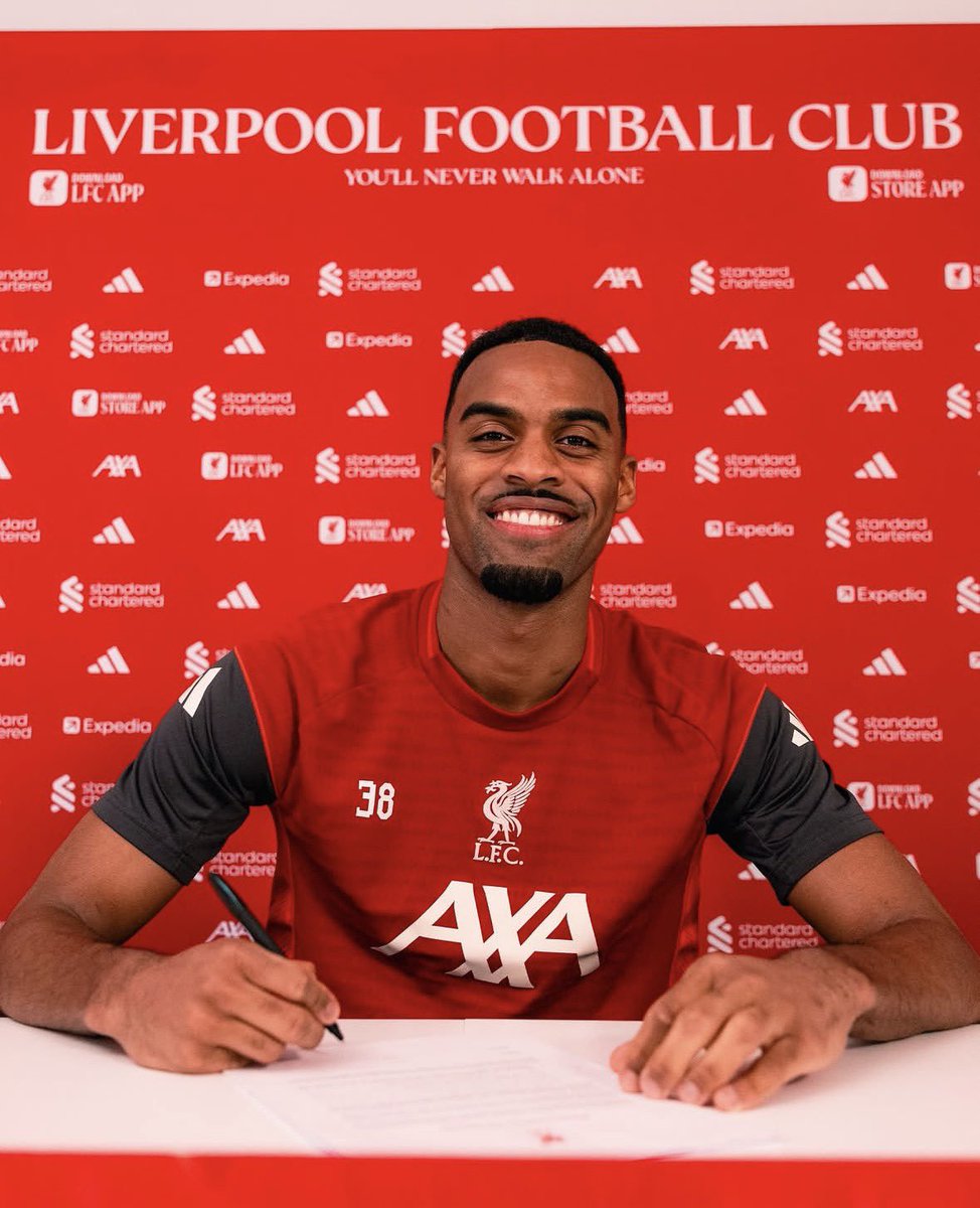[🟢] BREAKING: Ryan Gravenberch signs a long term contract until 2033 ...