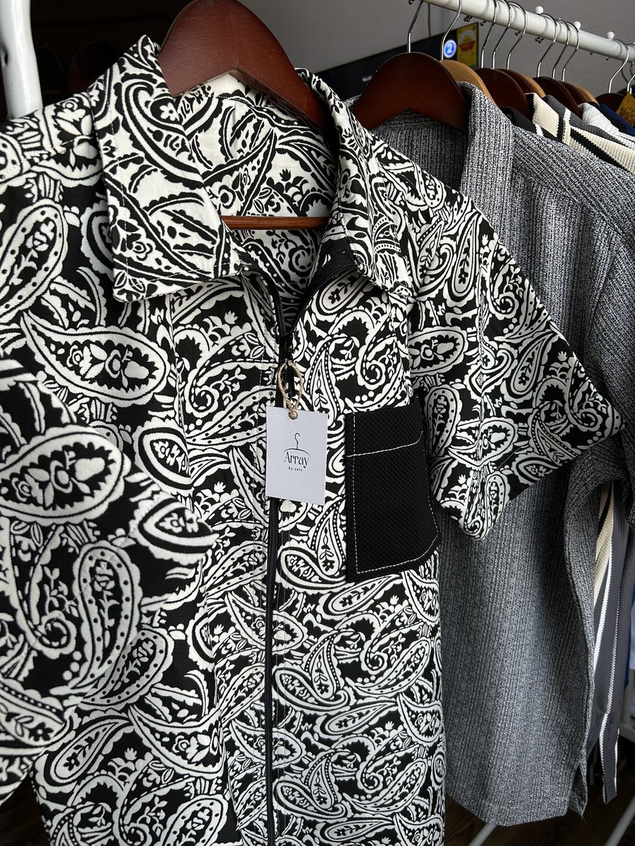 arraybysels tweet media