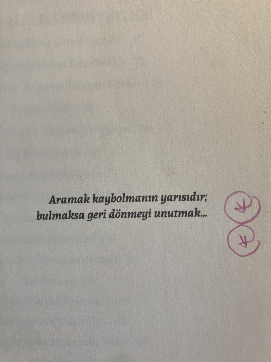 Bu muhteşem aforizmayla başlayan Maya Euphoria imzalı kitabı okumaya başladım şu anda, haydi rastgele kendime 🫶🏻