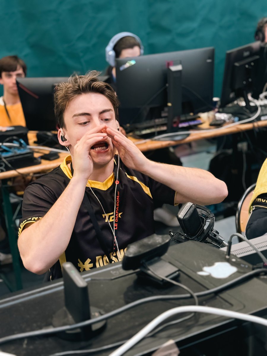 TIME 2 ESPORT 🇨🇭 tweet media