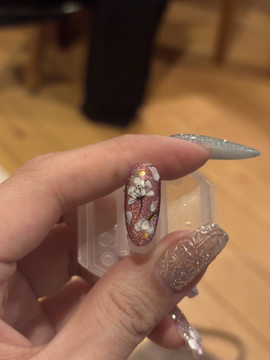 ほっしー🌰群馬のネイリスト🈵 tweet media