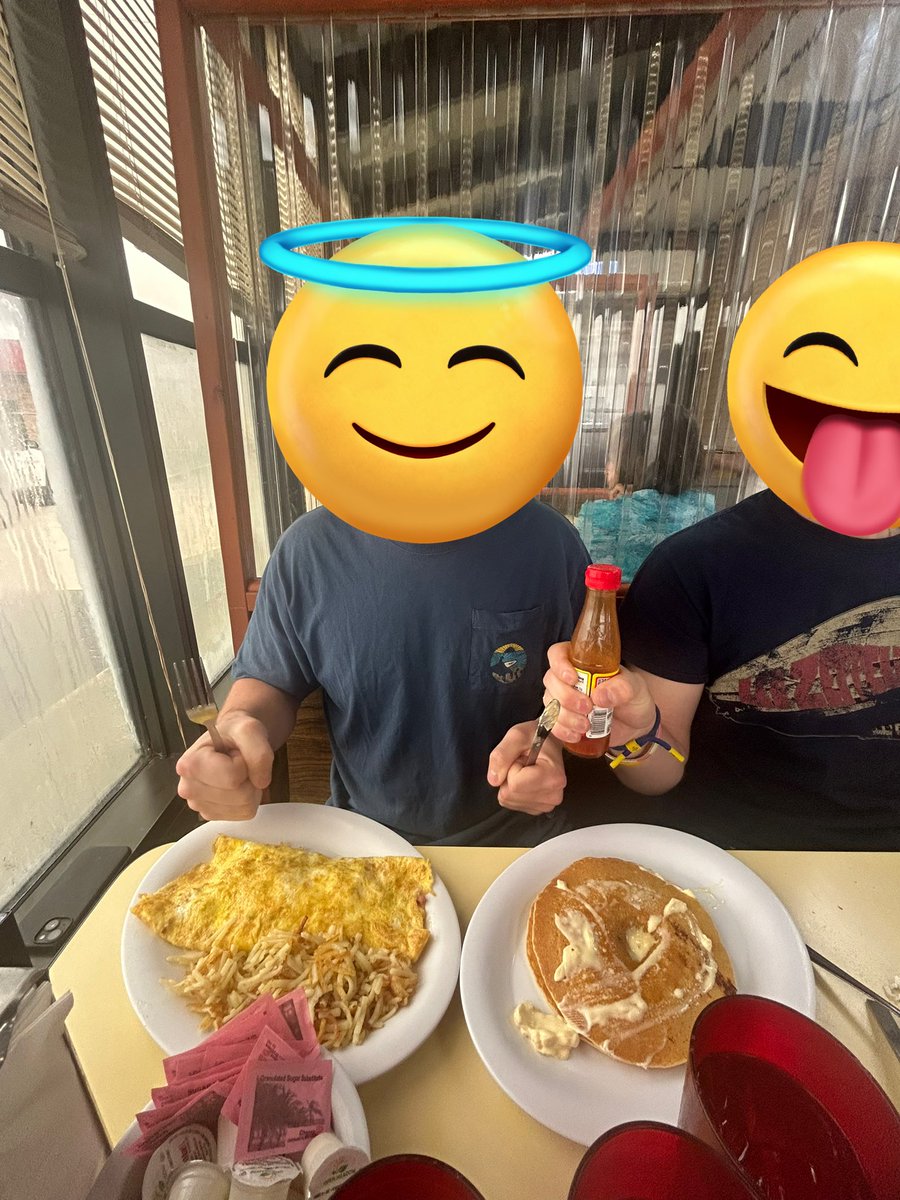 Charles James “CJ” III tweet media