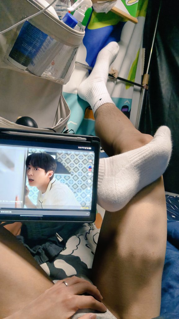 西西子 tweet media