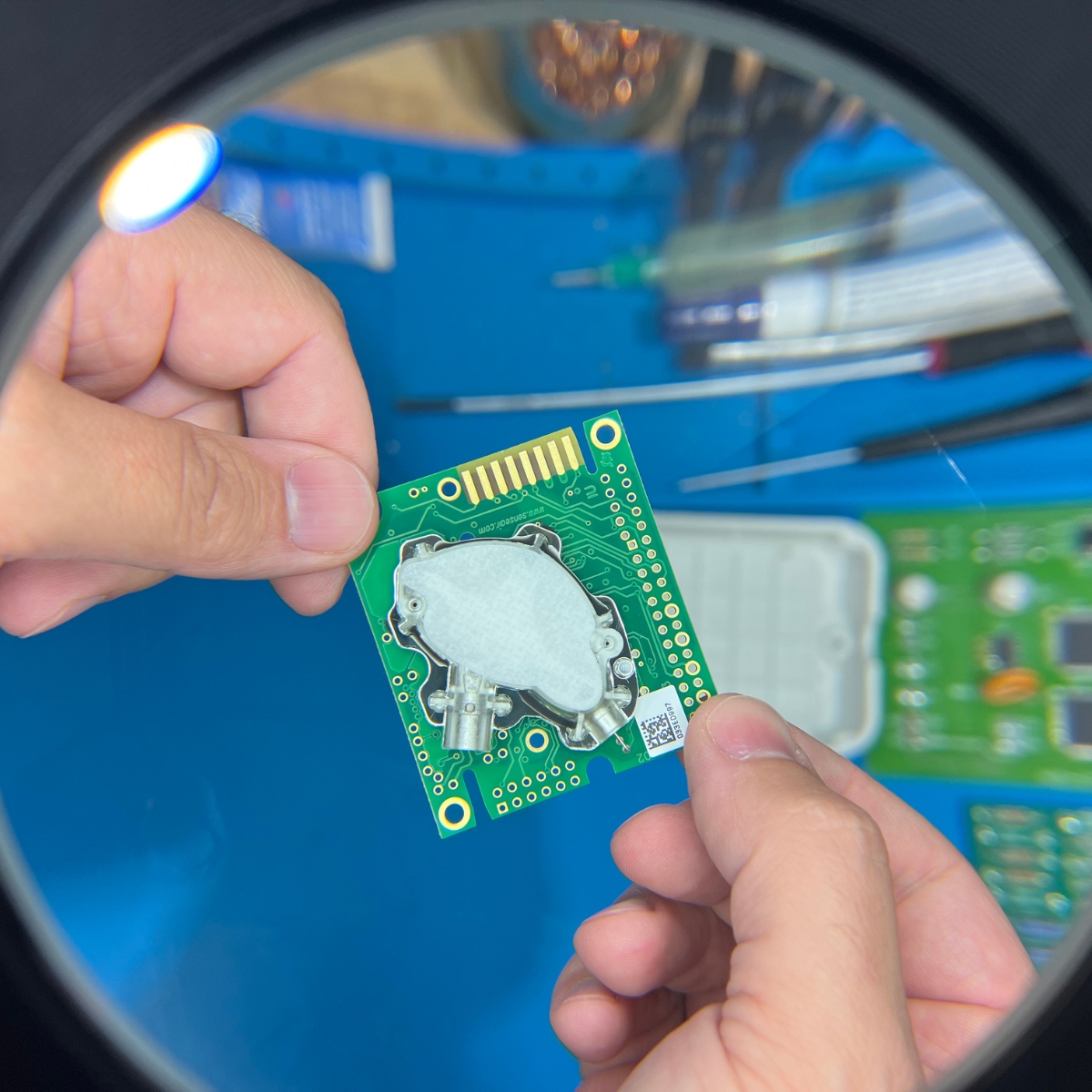 Gaslabinc's tweet photo. Even high-quality gas sensors naturally drift over time.

Routine calibration isn’t optional—it’s essential for protecting research, accuracy, and regulatory compliance.

Our team offers calibration services, don’t leave safety and precision on the table: https://t.co/7cdYLW5awY https://t.co/PzV3SYkRyZ