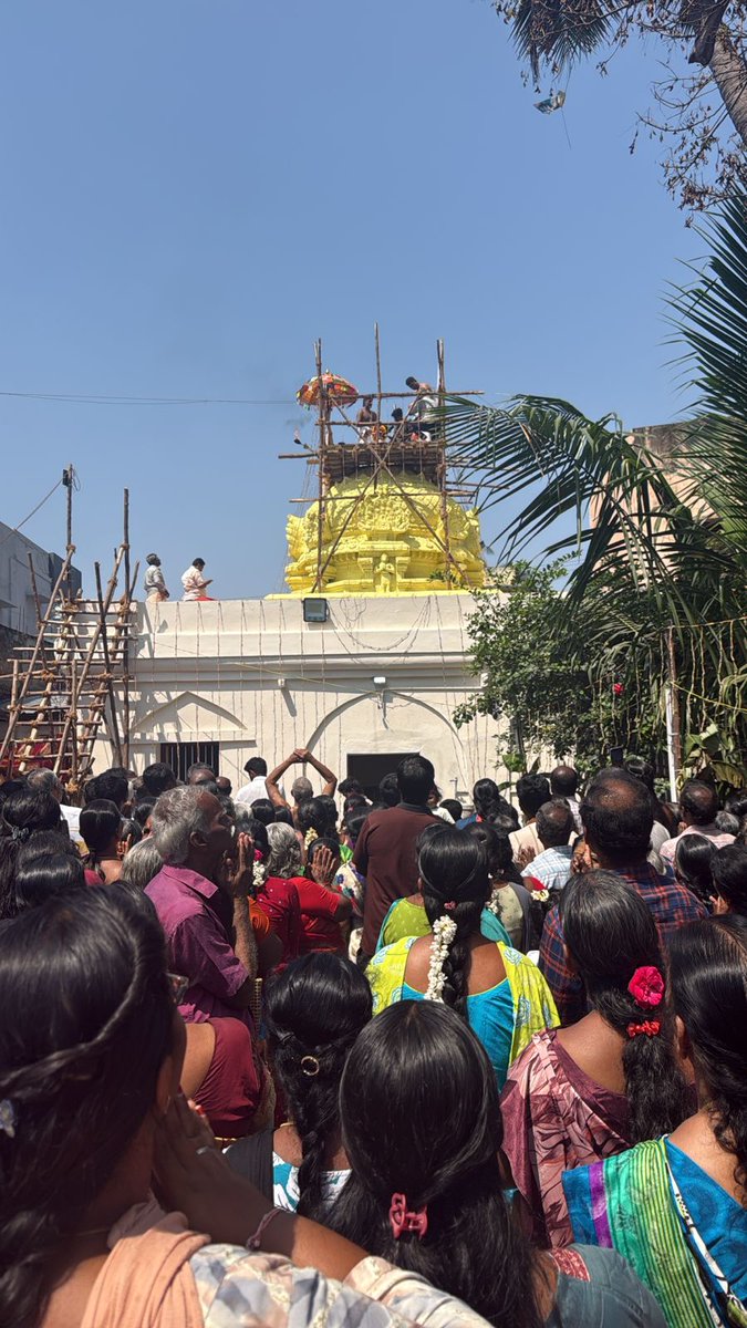 We are happy to announce that the Kumbabhishekam for adhishthanam of Shri Bhimaraja Goswami, disciple of Samartha Ramadas and guru of Thanjavur Maratha Kings, was completed on 5th March 2025.