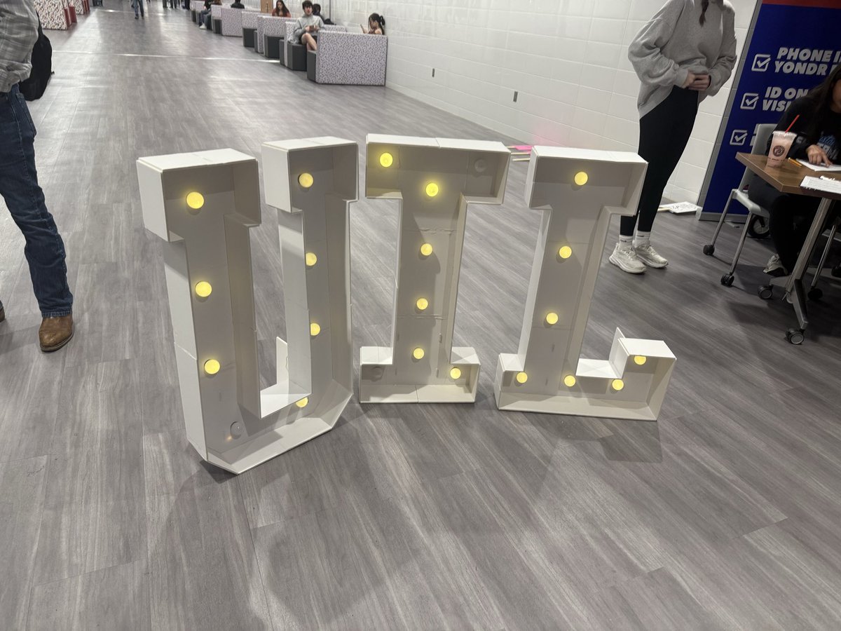 Tabitha Branum tweet media