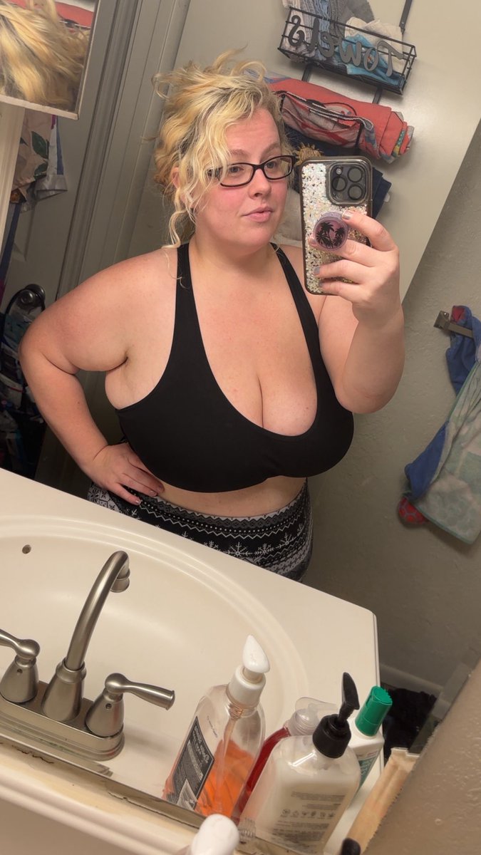 Tori Ann tweet media