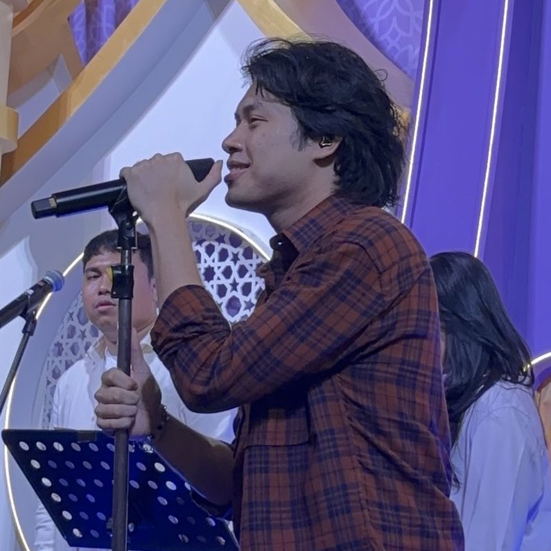 SIDE PROFILE NYA AMPUN BANGET GUE😩🫠

cr indaahwardani