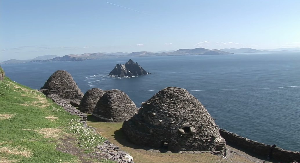 Maximil86429959's tweet photo. It's in our blood. 🇮🇪 #SkelligMichael👇👇👇 https://t.co/XkN5a1ZhmO