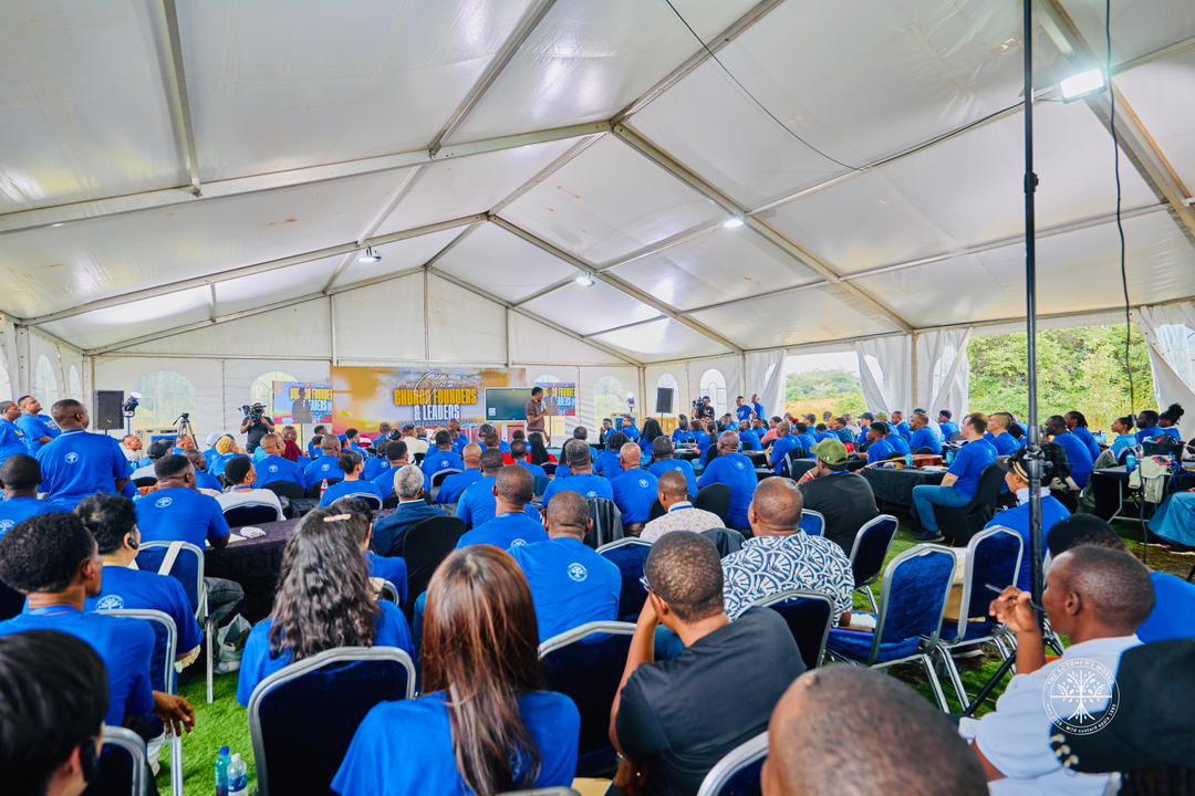 moriah29481's tweet photo. The first session with The Ra'ah at Fort Moriah in GoodNewsCity.

A moment charged with revelation, impartation and divine direction as leaders gather in this location of high spiritual demand to receive wisdom from The Prophet of God

#Goodnewscity #UebertAngel #fortmoriah https://t.co/68VxzSQQow