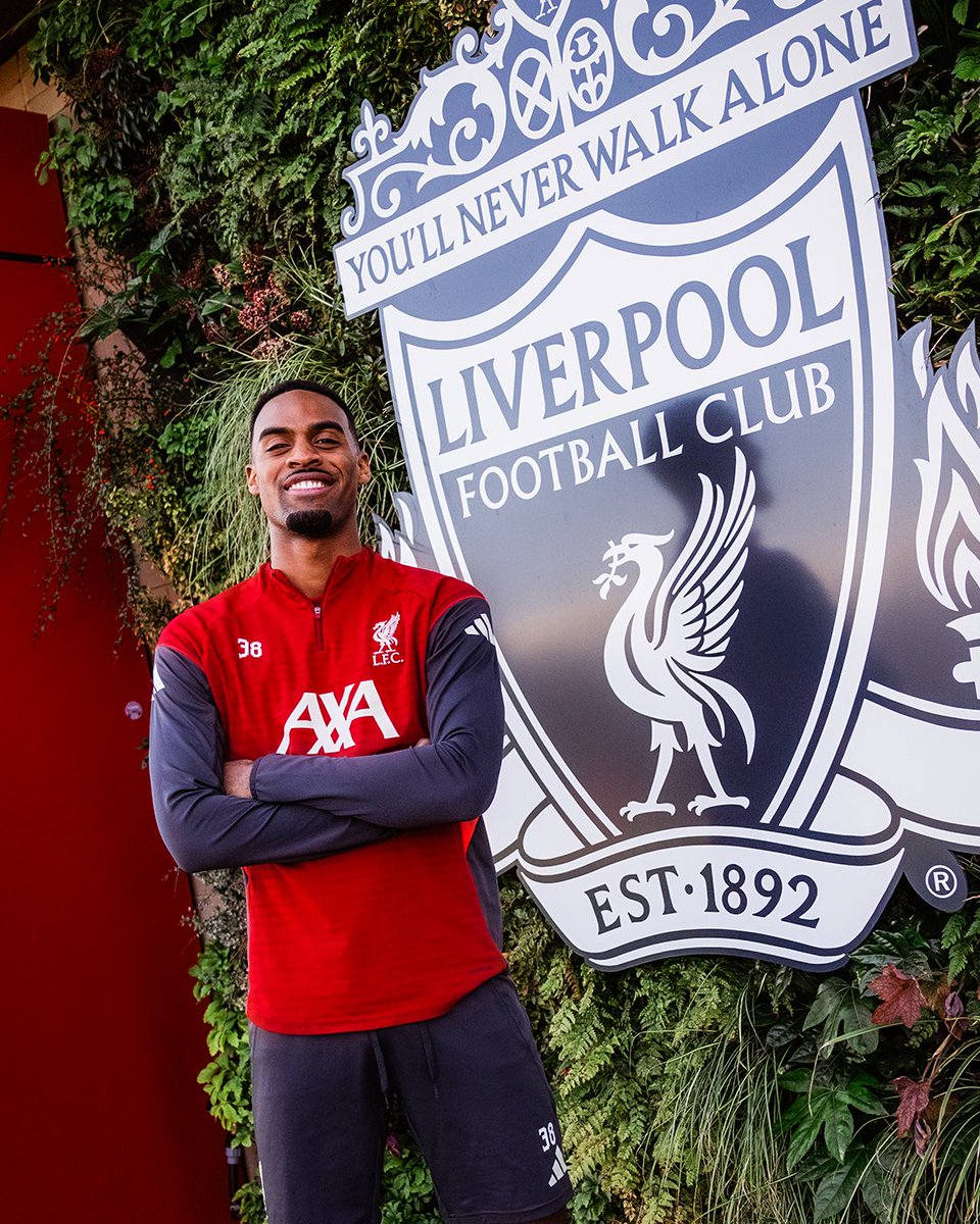 Liverpool announce Ryan Gravenberch has signed a new long-term deal until 2032 ✍️🔴