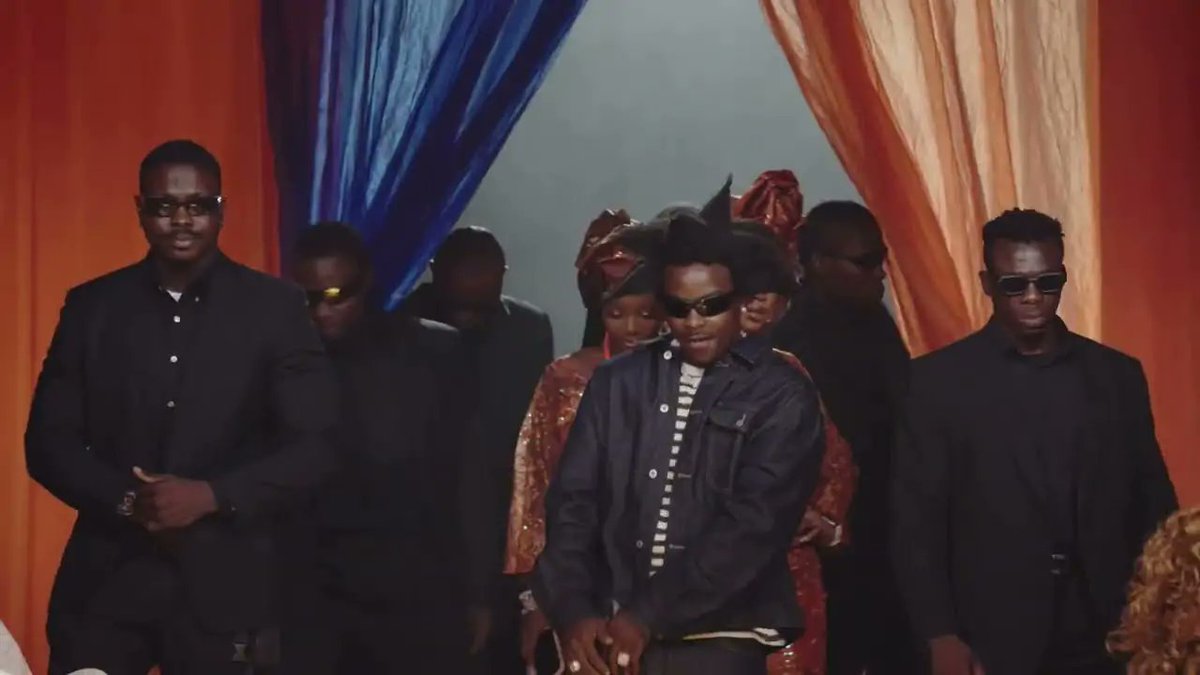mp_maniac's tweet photo. Nigerian singer and songwriter Lovn drops OMO TI O COMMON under Mavin Records. Produced by Skillsbeat. Watch the music video. https://t.co/VtVWIoT84k https://t.co/U2hhozcGW1
