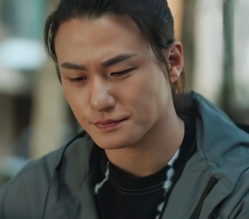 전석대 민초 치약맛 난다고 뭐라 하는데 
막상 영이가 입에 민초 넣어주면 걍 씹어 먹음