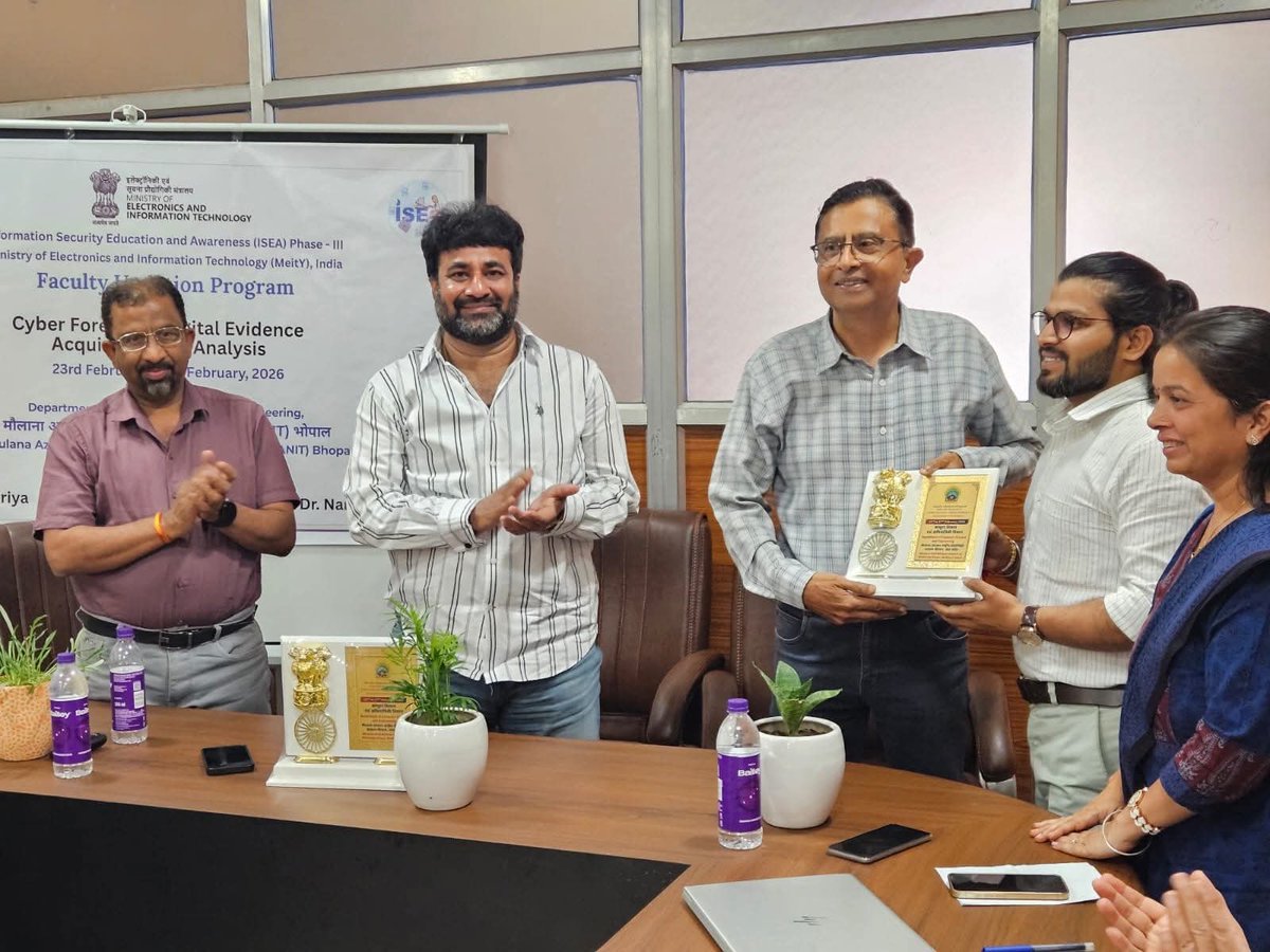 IIIT Bhopal participated as a SPOKE on Faculty Updation Program on “Cyber Forensics: Digital Evidence Acquisition and Analysis” organised by MANIT Bhopal! 
Prof. Ashutosh Kumar Singh, Director, IIIT Bhopal delivered an insightful lecture on Data Security at the valedictory
