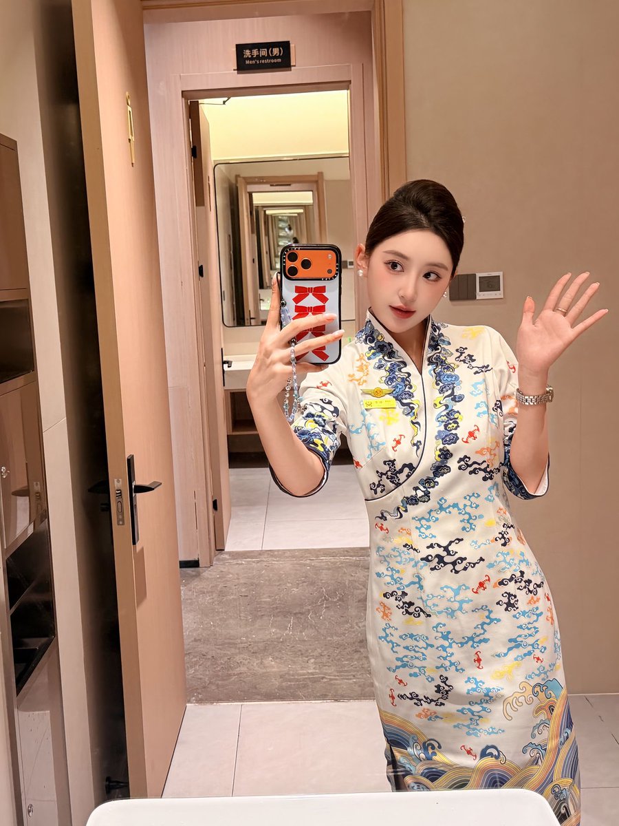 海航空乘 雨晴🍭 tweet media