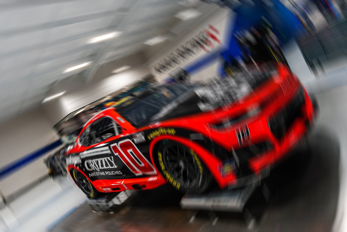 Ty Dillon tweet media