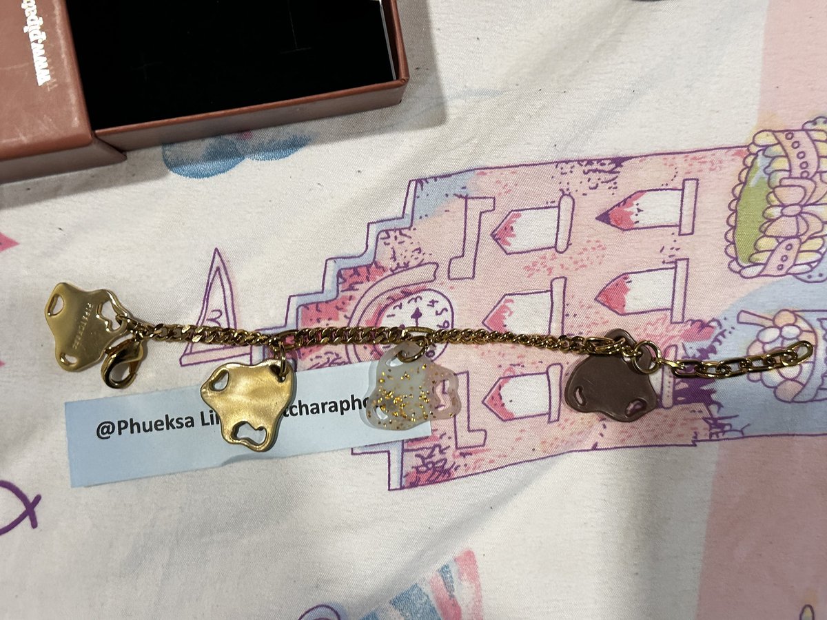 ibabybabex's tweet photo. กำไล pipatchara choc mosse 1999 รวมส่ง
🍎มีรอยตามการใช้งาน เพิ่มเติม dm 
 ❌สีหายาก งดต่อนะคะ
#ส่งต่อpipatchara #pipatchara #pipatcharaส่งต่อ #งดต่อ #HowtoPerfect #rallymovement https://t.co/YT3bQZdZ7D