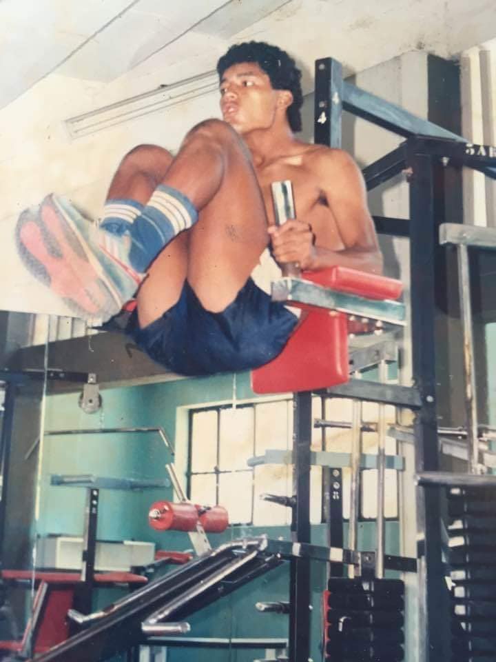 elgatogrone's tweet photo. Paulo Hinostroza Guzman https://t.co/CuNHWT4pv3