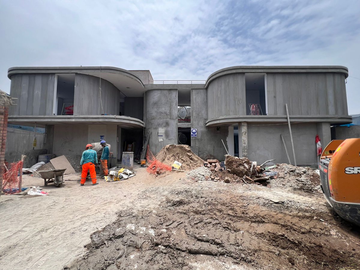 cimaproyectos's tweet photo. Avances Obra Tacones - Camacho, Ejecución Por VIALTO y 2R Arquitectos. Diseño de EMS e Ingeniería Estructural y MEP Por CIMA Proyectos Integrales SAC - Ingeniería #viviendaunifamiliar #luxuryhouse #ingenieria #MEP #CimaProyectosintegrales https://t.co/K83XBLFZLk