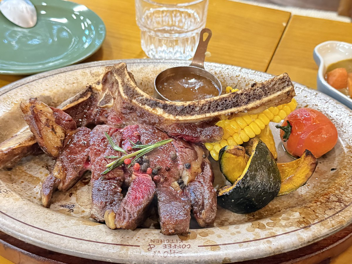 Yo-yo糖悠悠 tweet media