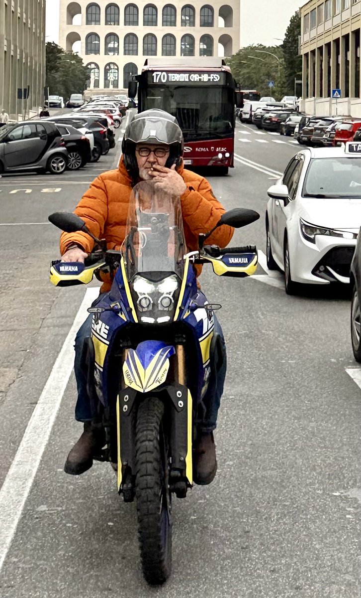 j.i.r.i. tweet media