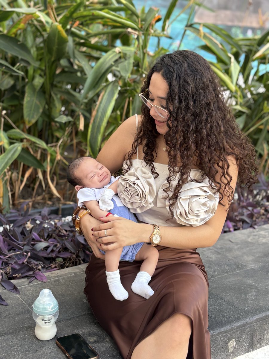 naomicvzos's tweet photo. Bebé y Mami 🥰 https://t.co/Sltm9CrCwd