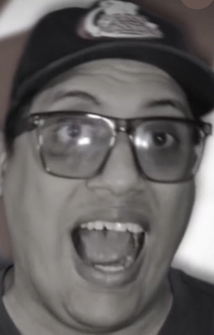 Menda Capote tweet media