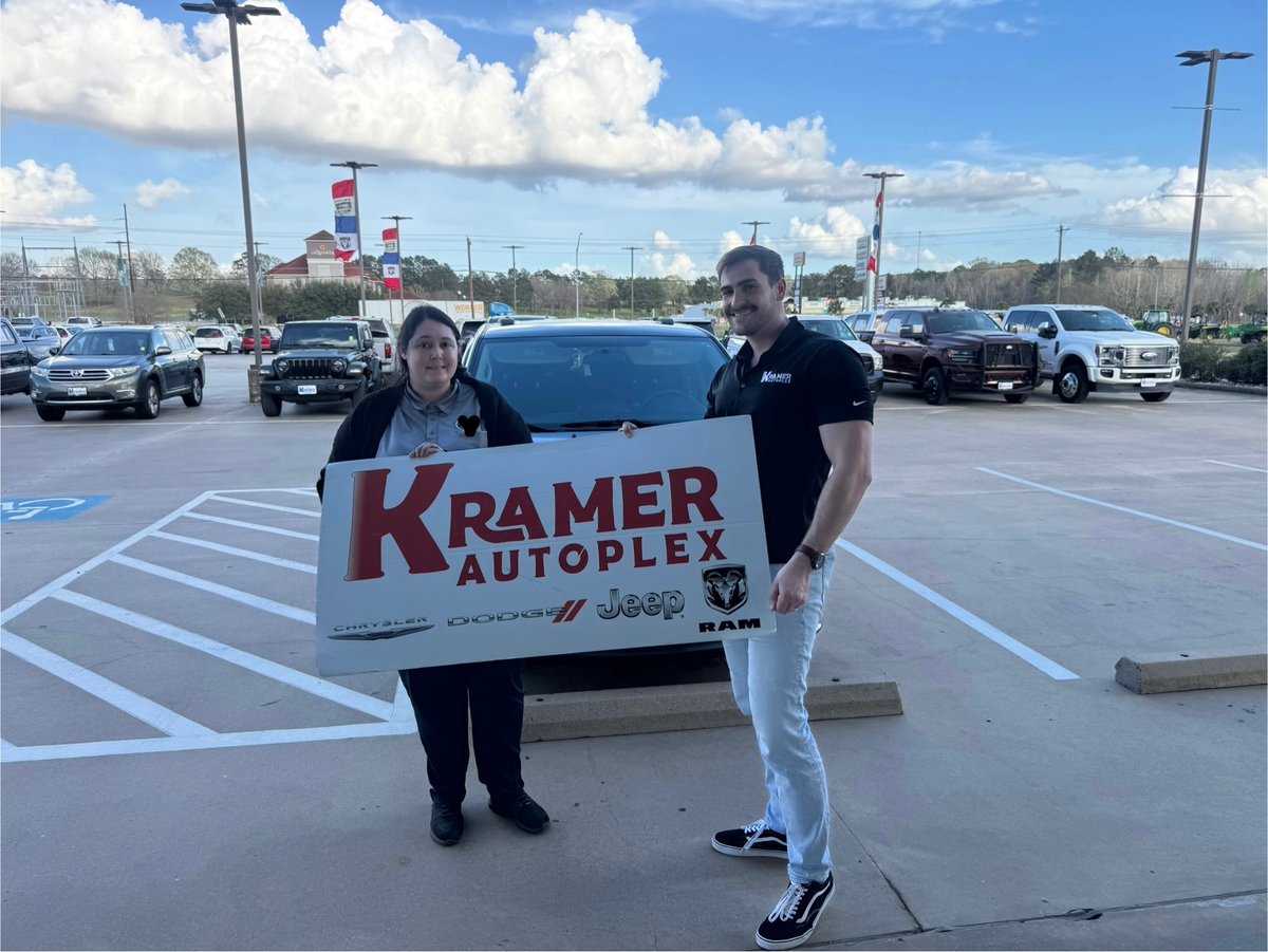 KramerAutoplex's tweet image. Julie came in knowing exactly what she wanted, and we made it happen. Congratulations on your new Dodge Grand Caravan! 🎉

Come see Seth Brown for your next vehicle purchase. 😁

#KramerCDJR #LivingstonTexas #KramerAutoplex #NewCarSales #Automotive #Cars #TruckSales #CarsForSale