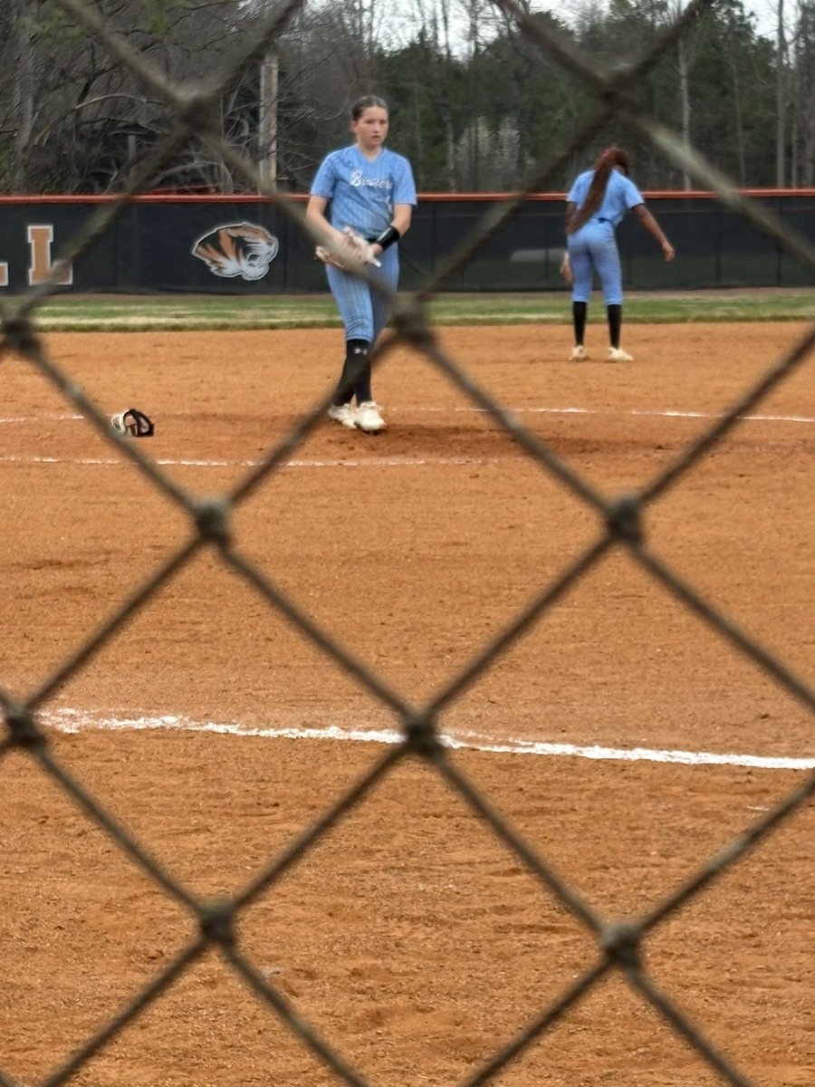 Addison Jones (2029 RHP/Utility) tweet media