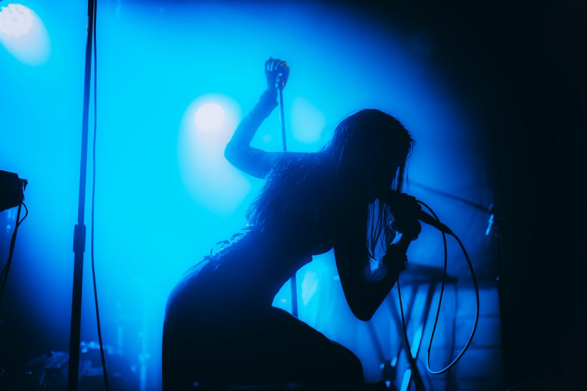 とじこめ tweet media